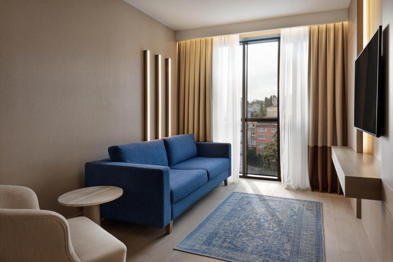 Sheraton Istanbul City Center Экстерьер фото