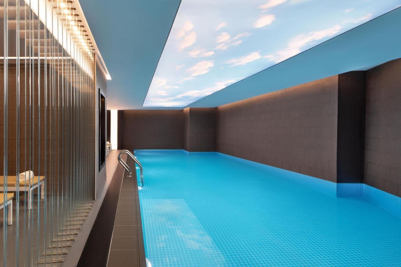 Sheraton Istanbul City Center Экстерьер фото