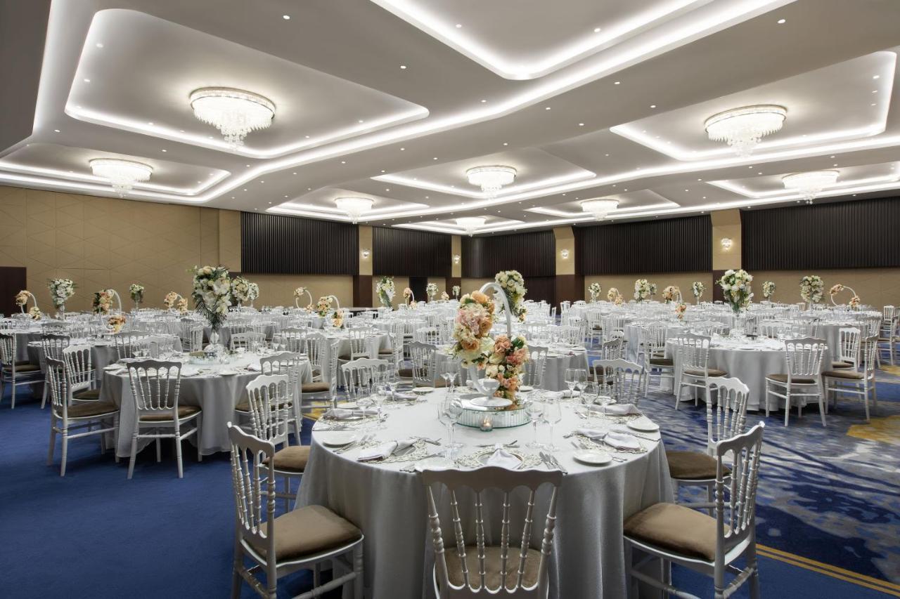 Sheraton Istanbul City Center Экстерьер фото