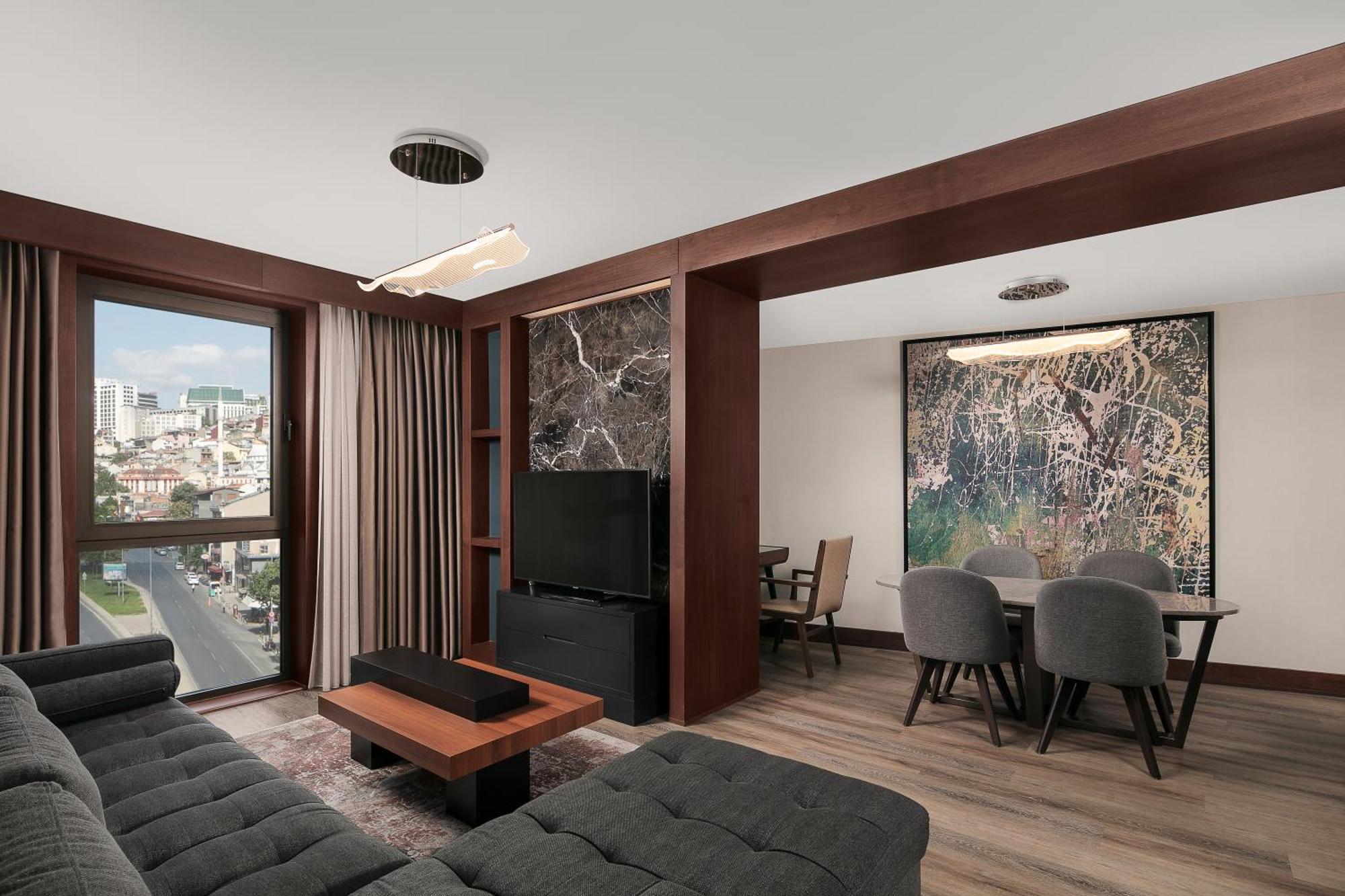 Sheraton Istanbul City Center Экстерьер фото