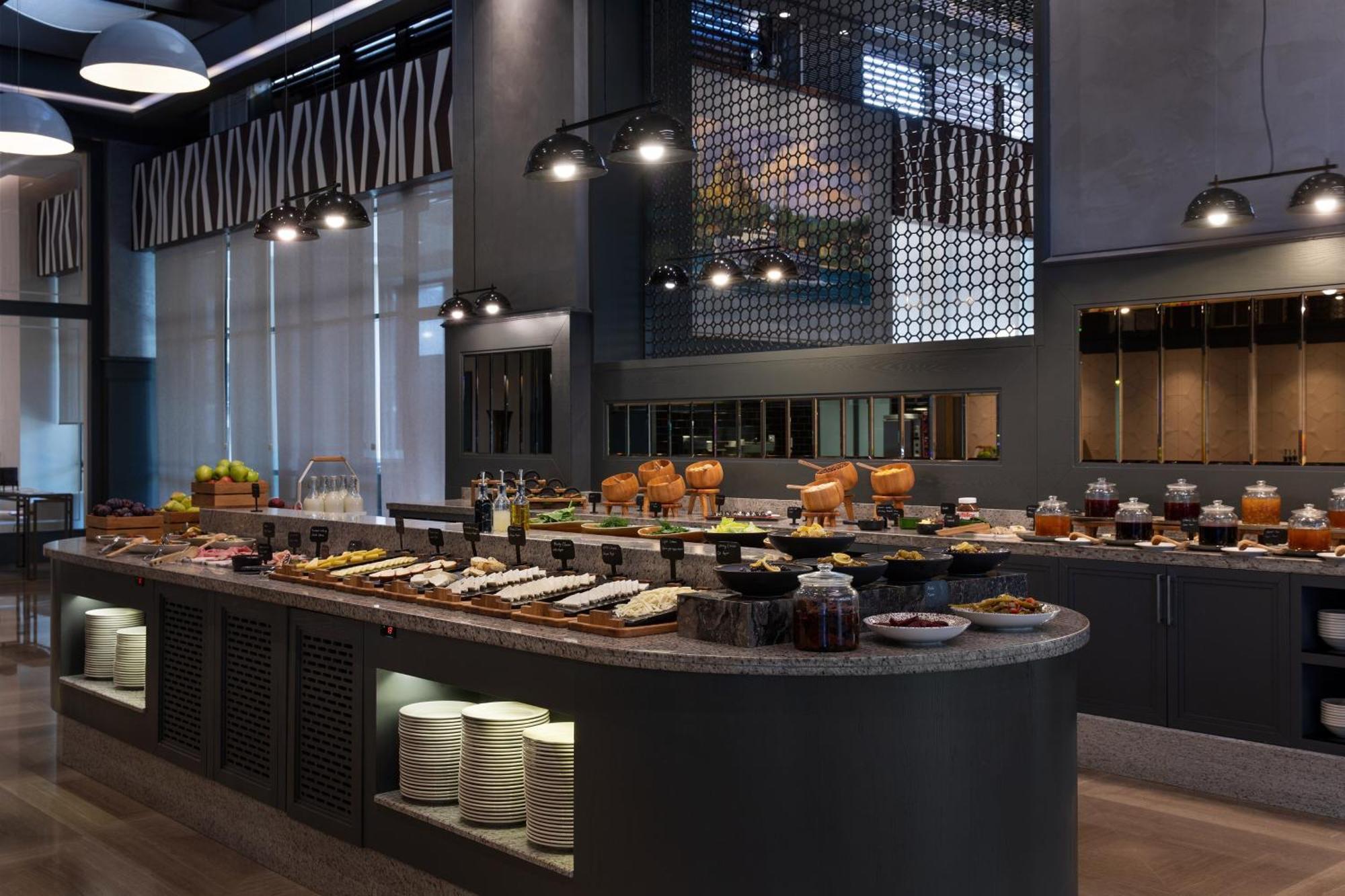 Sheraton Istanbul City Center Экстерьер фото