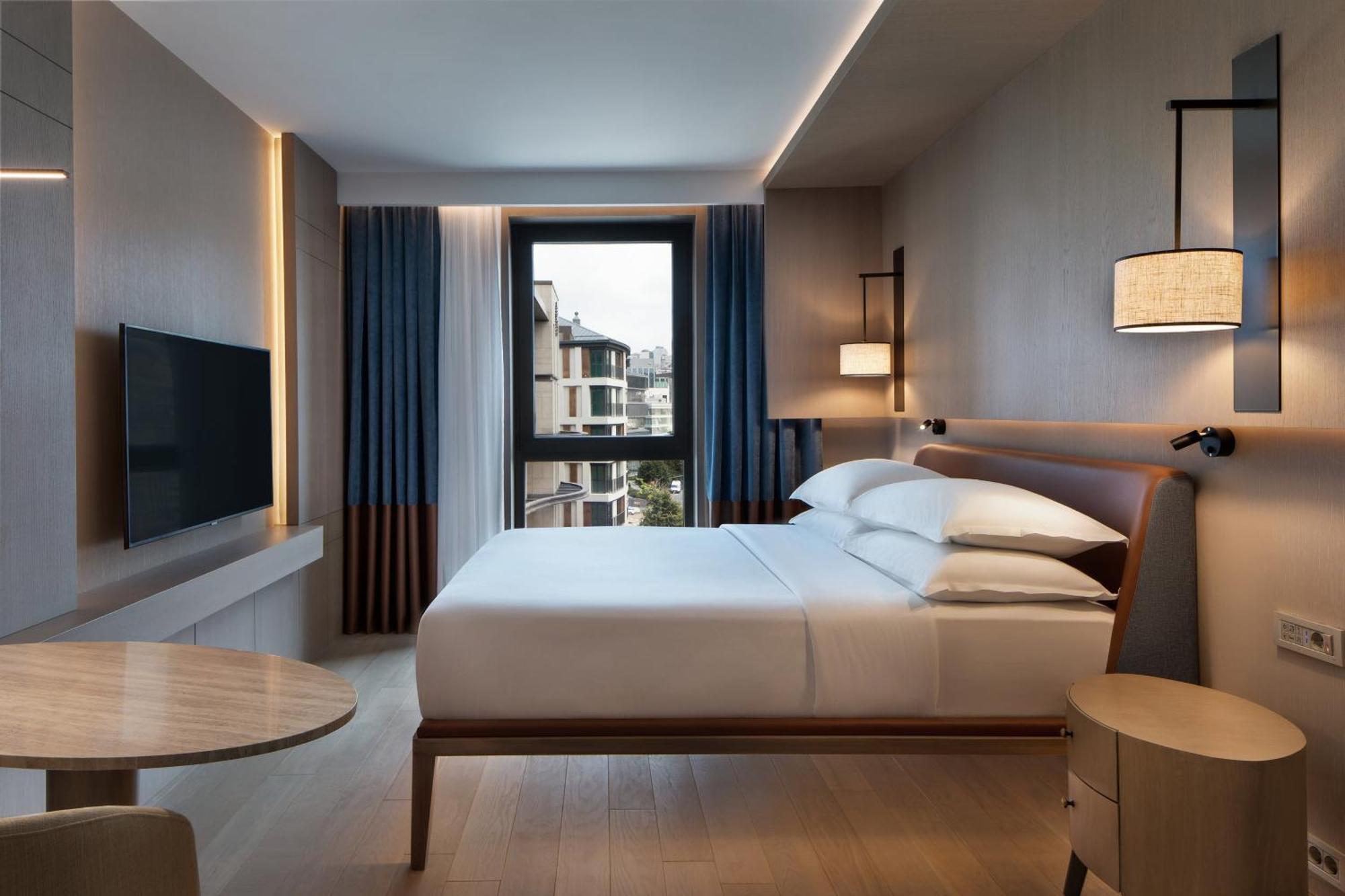 Sheraton Istanbul City Center Экстерьер фото