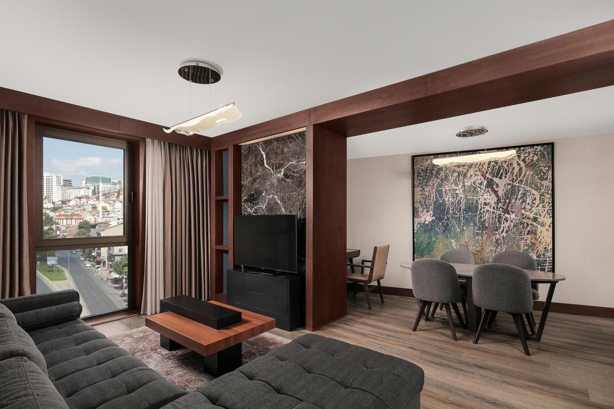 Sheraton Istanbul City Center Экстерьер фото